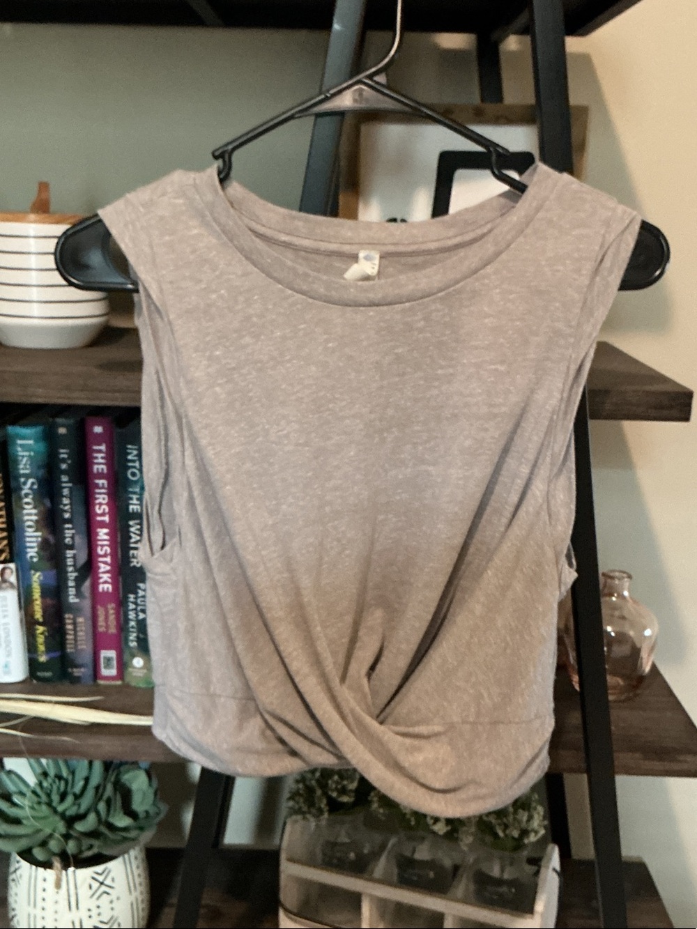 FP Movement Twist-Front Crop Top - Light Taupe Size M